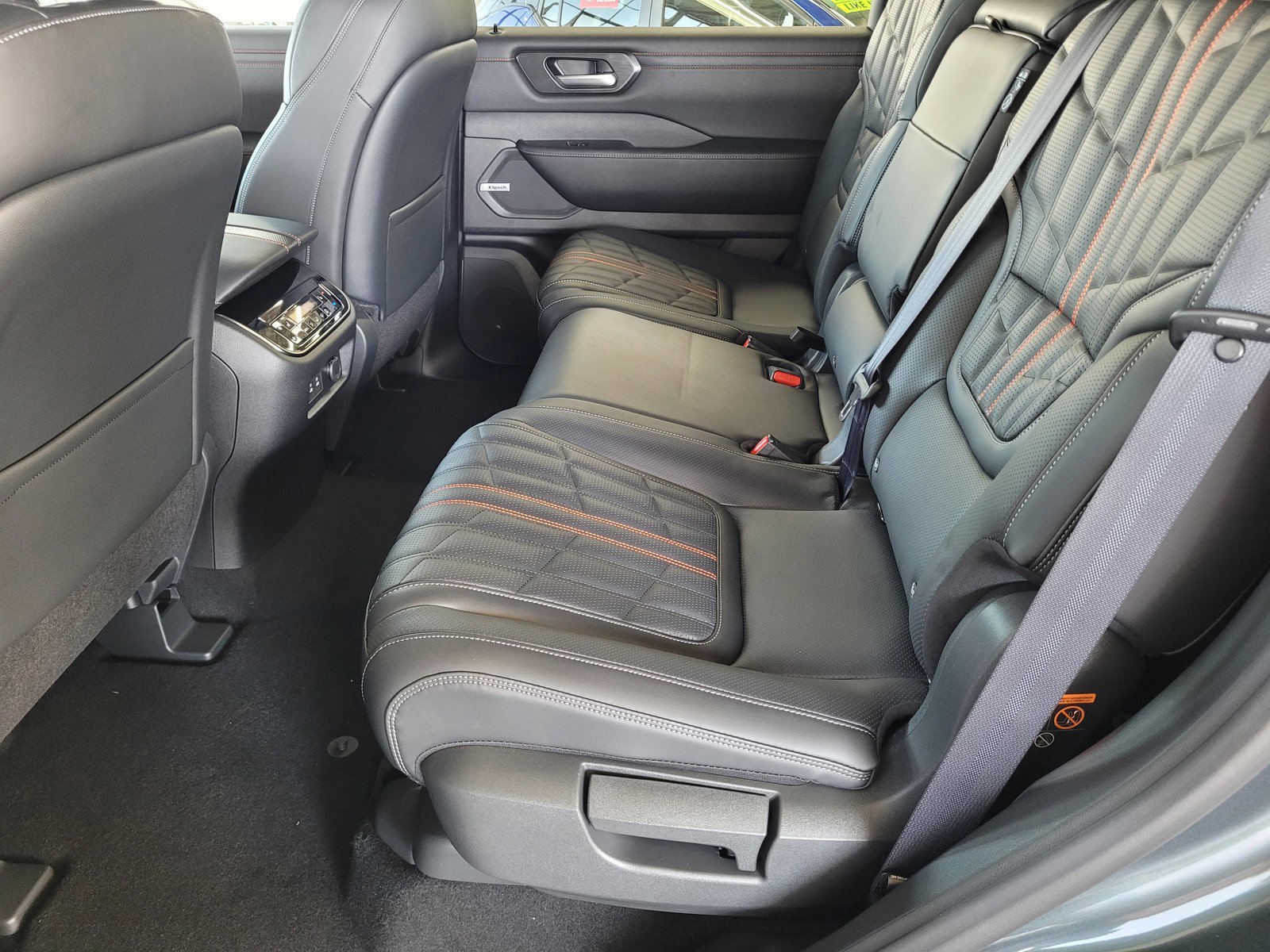 New 2025 Nissan Armada PRO-4X w/ Pro-4X Premium Package image 7