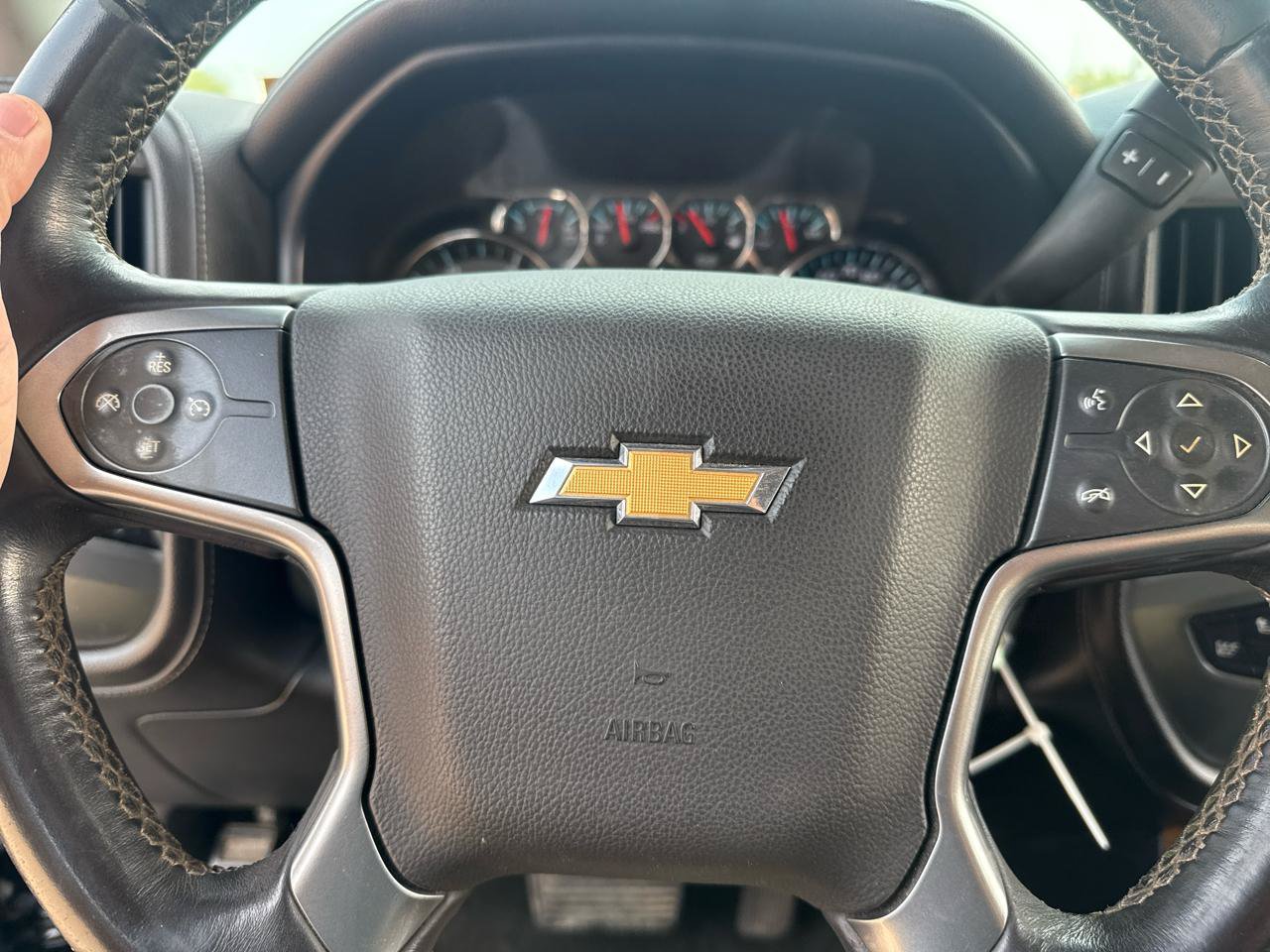 Used 2015 Chevrolet Silverado 2500 LTZ w/ Duramax Plus Package AWD/4WD image 14