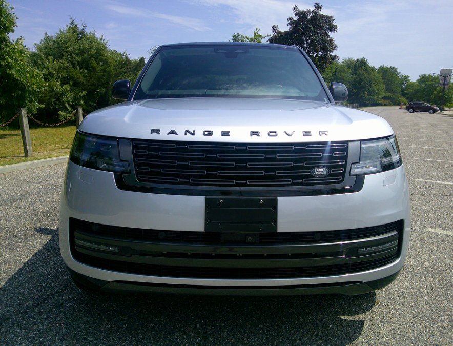 Used 2024 Land Rover Range Rover Long Wheelbase SE AWD/4WD image 17