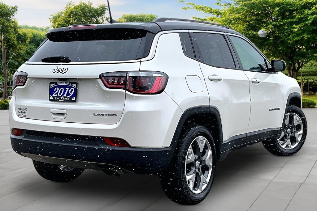 Used 2019 Jeep Compass Limited image 12