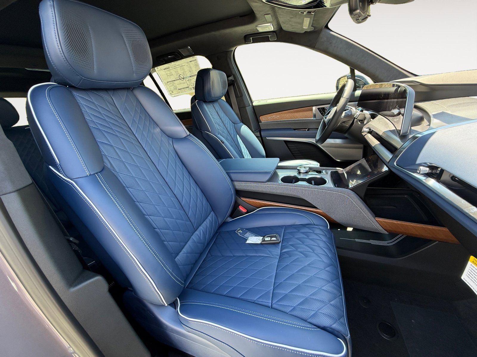 New 2026 Cadillac Vistiq Premium Luxury image 19