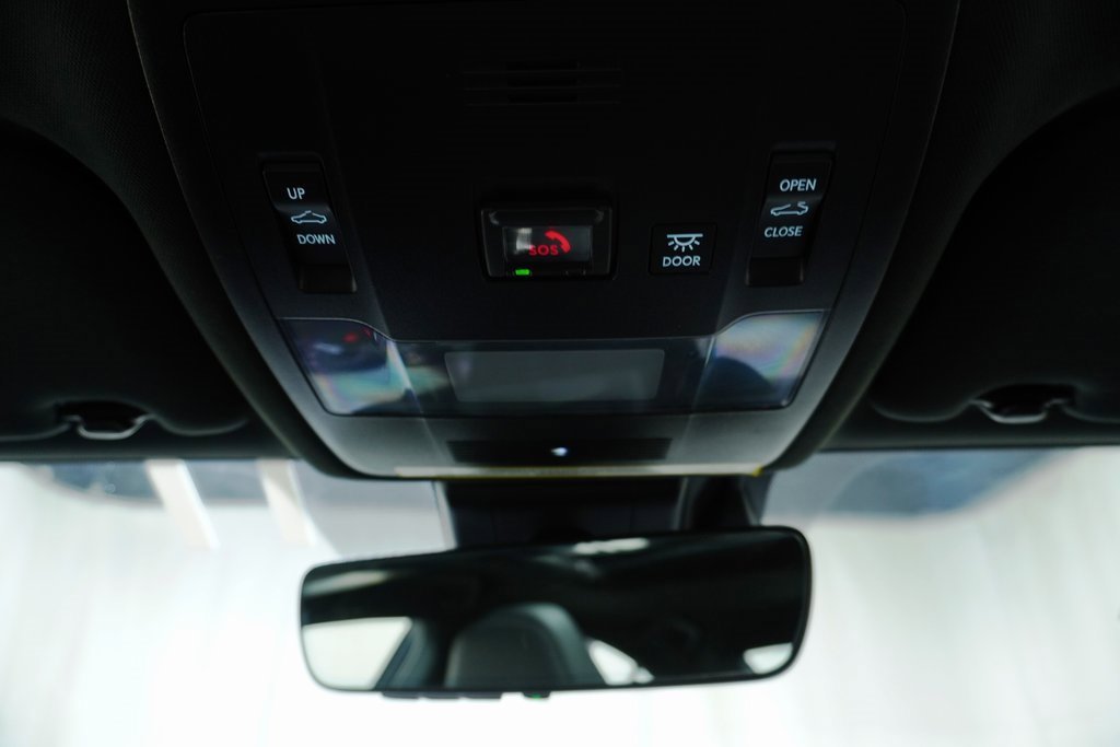 Used 2025 Lexus IS 300 w/ Premium Package image 19