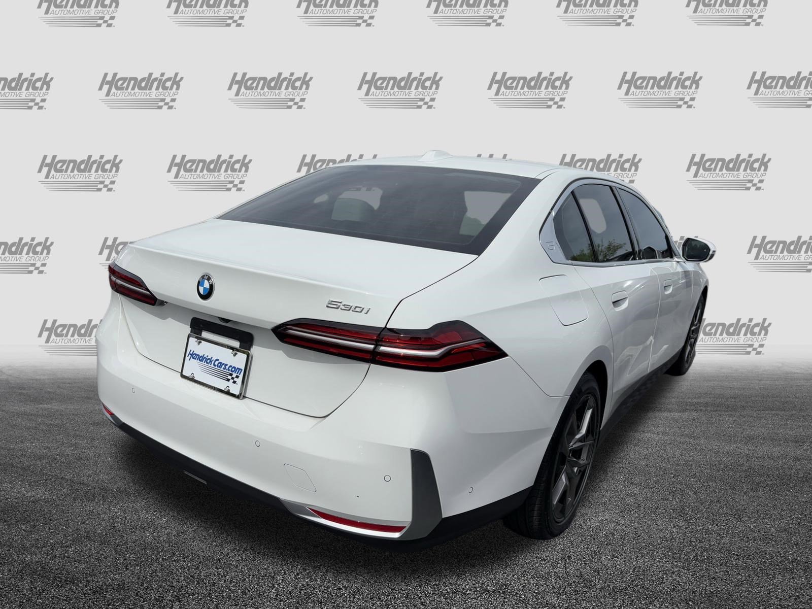 Certified 2026 BMW 530i w/ Premium Package image 10