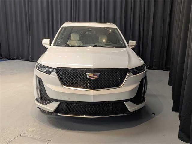 Used 2024 Cadillac XT6 Sport w/ Technology Package image 10