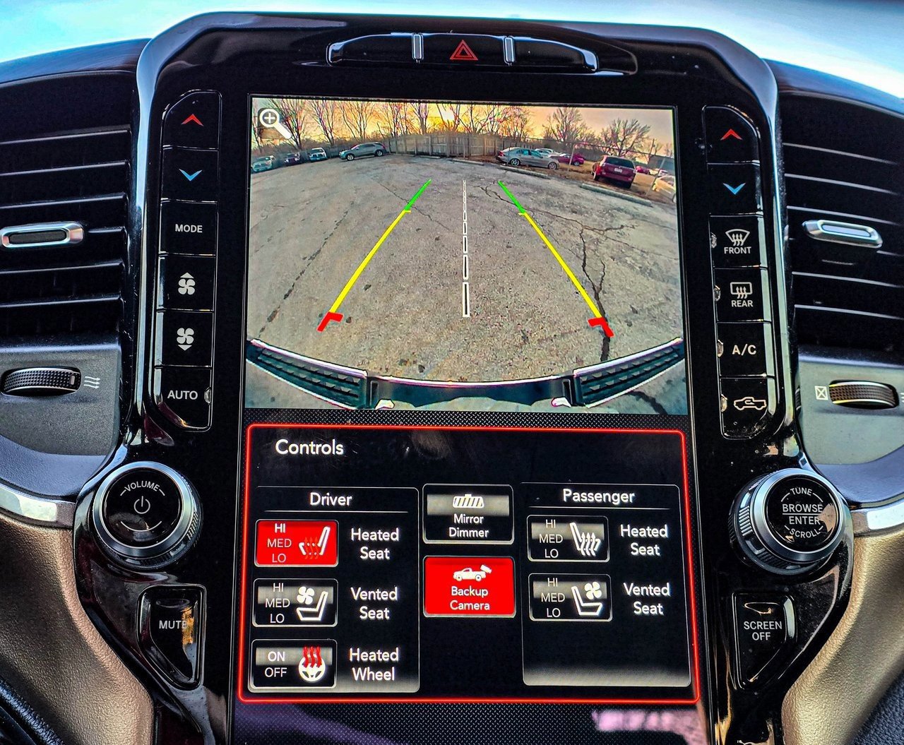 Used 2020 RAM 1500 Laramie image 18