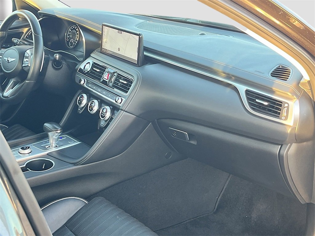Used 2022 Genesis G70 3.3T image 30