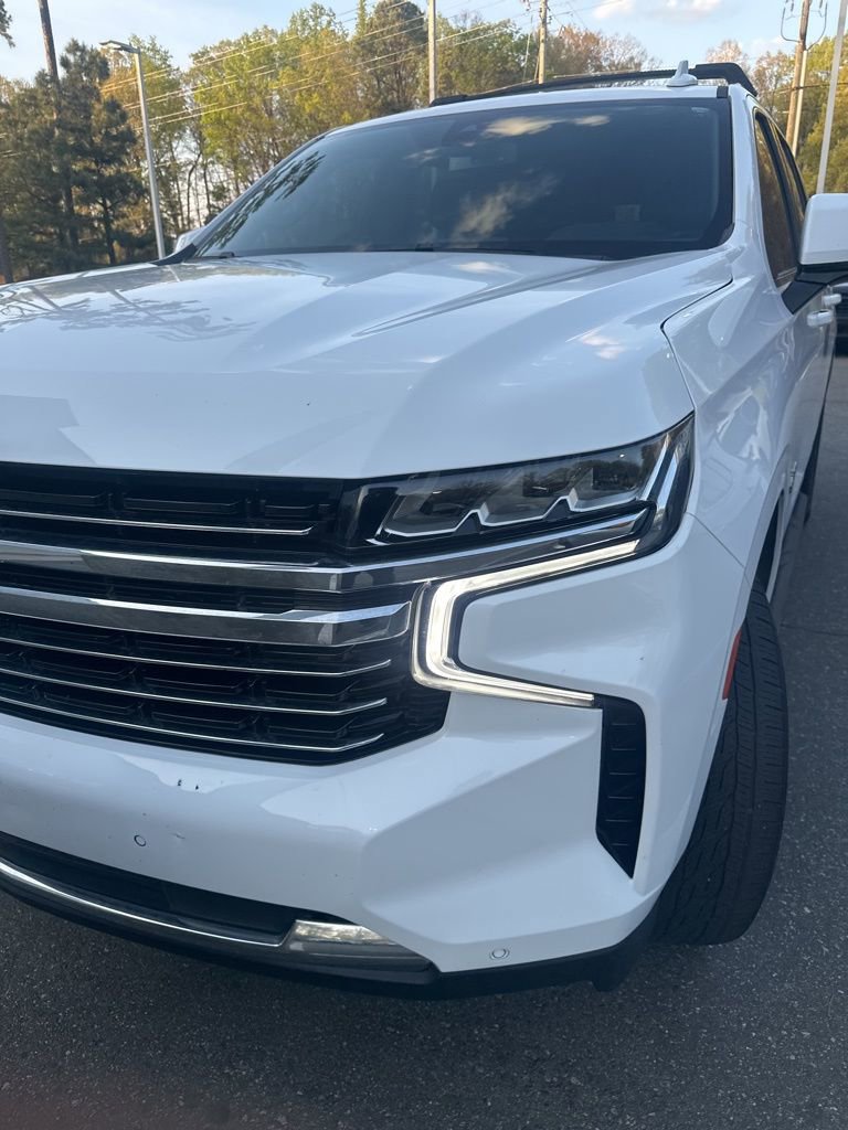 Used 2022 Chevrolet Tahoe LT w/ Luxury Package image 5