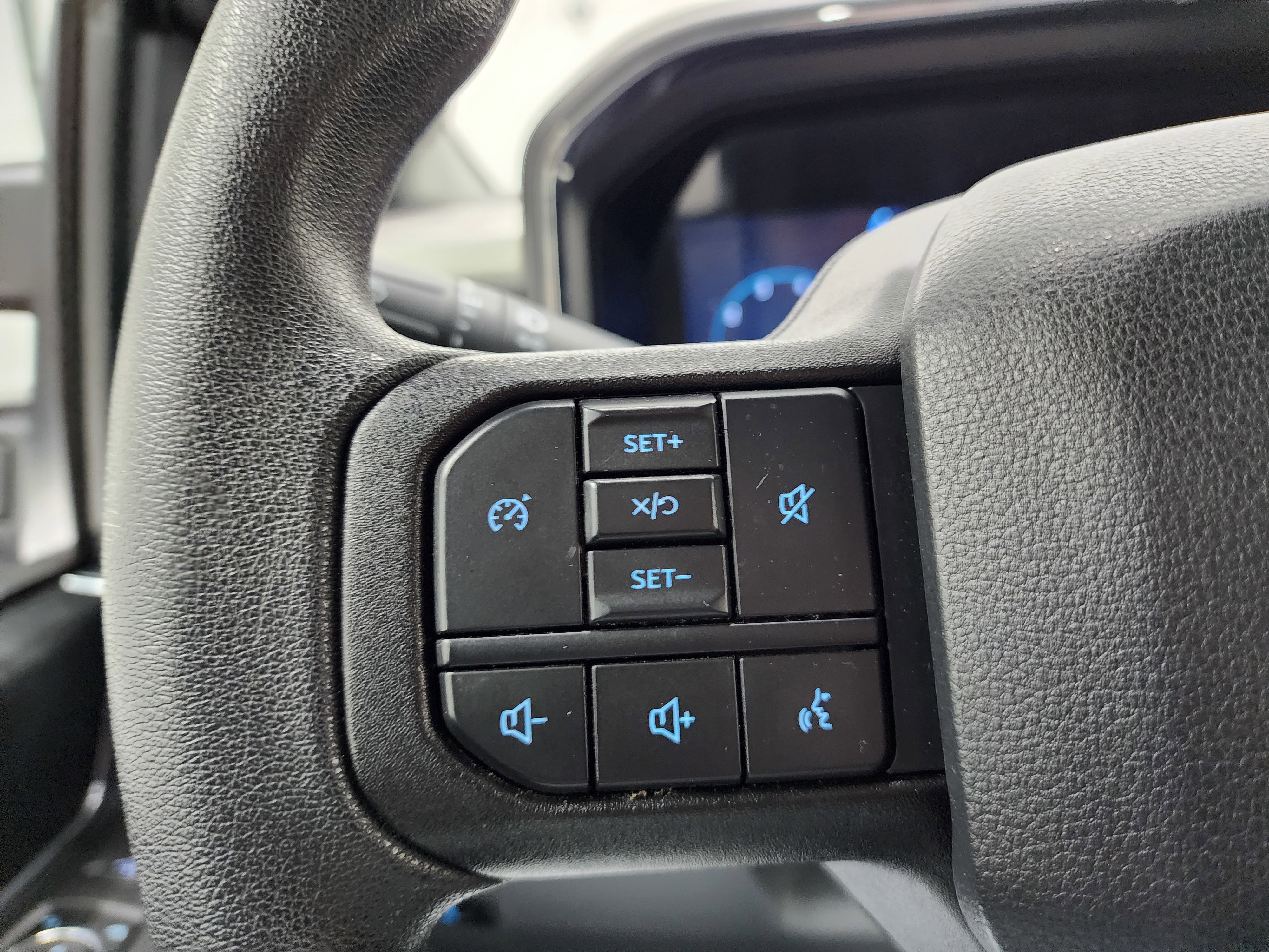 Used 2023 Ford F250 XLT w/ XLT Premium Package image 15