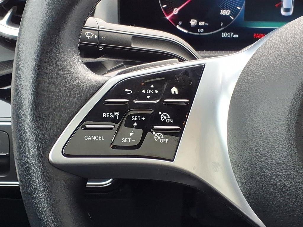 Used 2025 Mercedes-Benz CLA 250 image 9