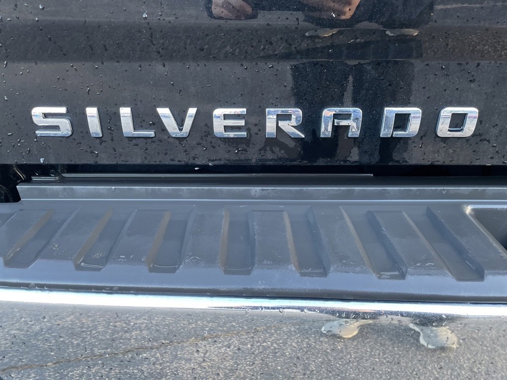 Used 2017 Chevrolet Silverado 1500 LT w/ All Star Edition image 6