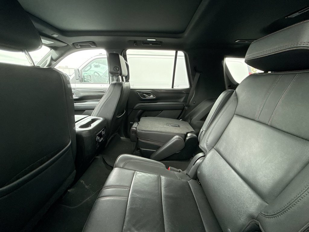 Used 2022 Chevrolet Tahoe RST w/ Luxury Package AWD/4WD image 8