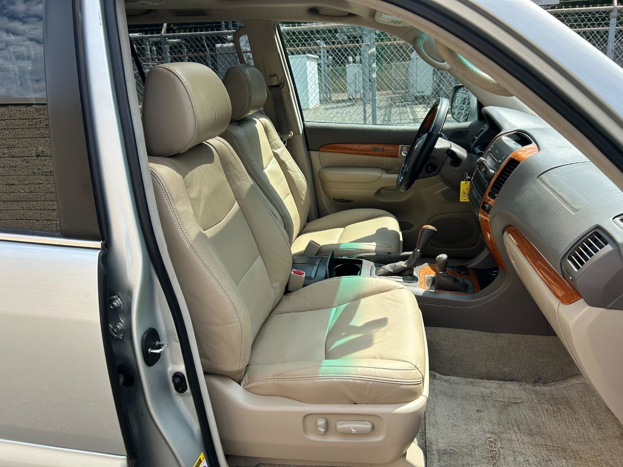 Used 2003 Lexus GX 470 AWD/4WD image 18