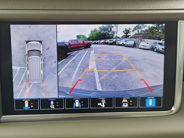 Used 2021 GMC Yukon Denali w/ Denali Premium Package image 15