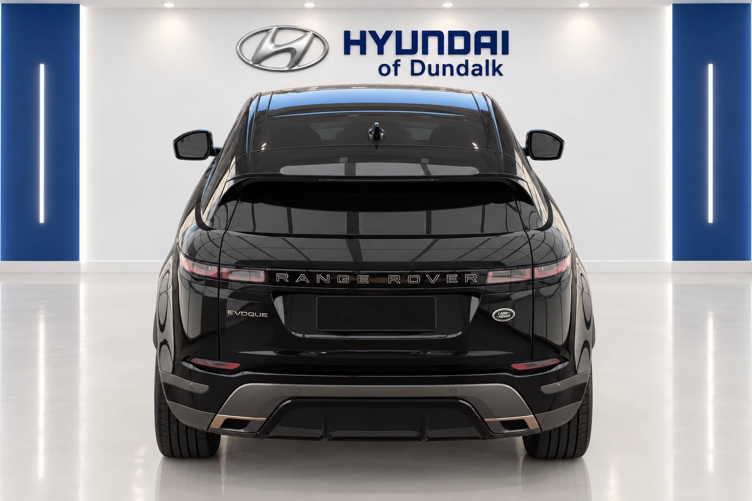 Used 2023 Land Rover Range Rover Evoque R-Dynamic S AWD/4WD image 6