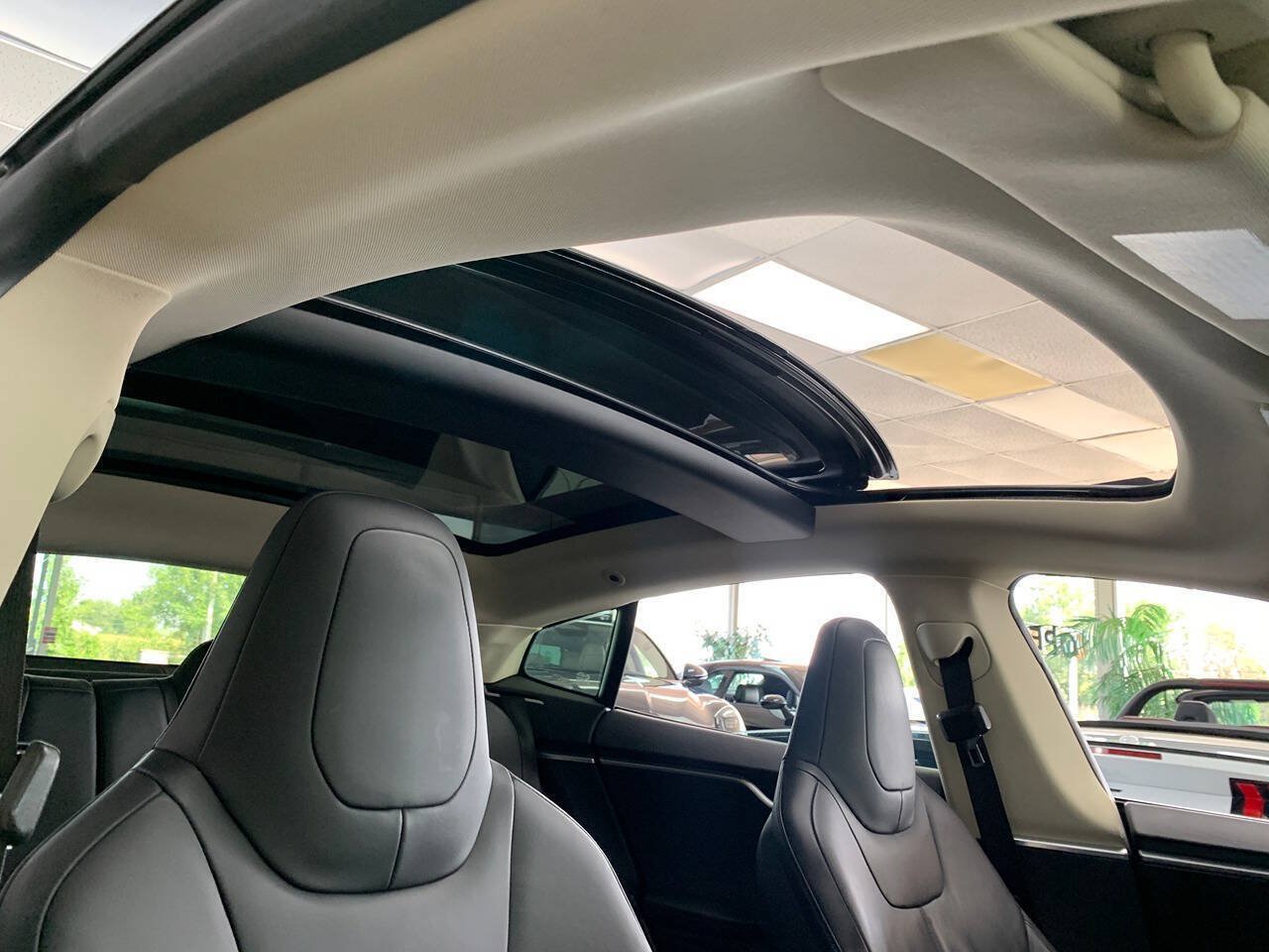 Used 2013 Tesla Model S RWD image 19