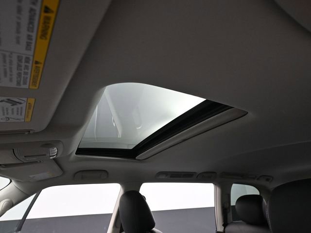 Used 2019 Nissan Armada SL w/ Premium Package image 24