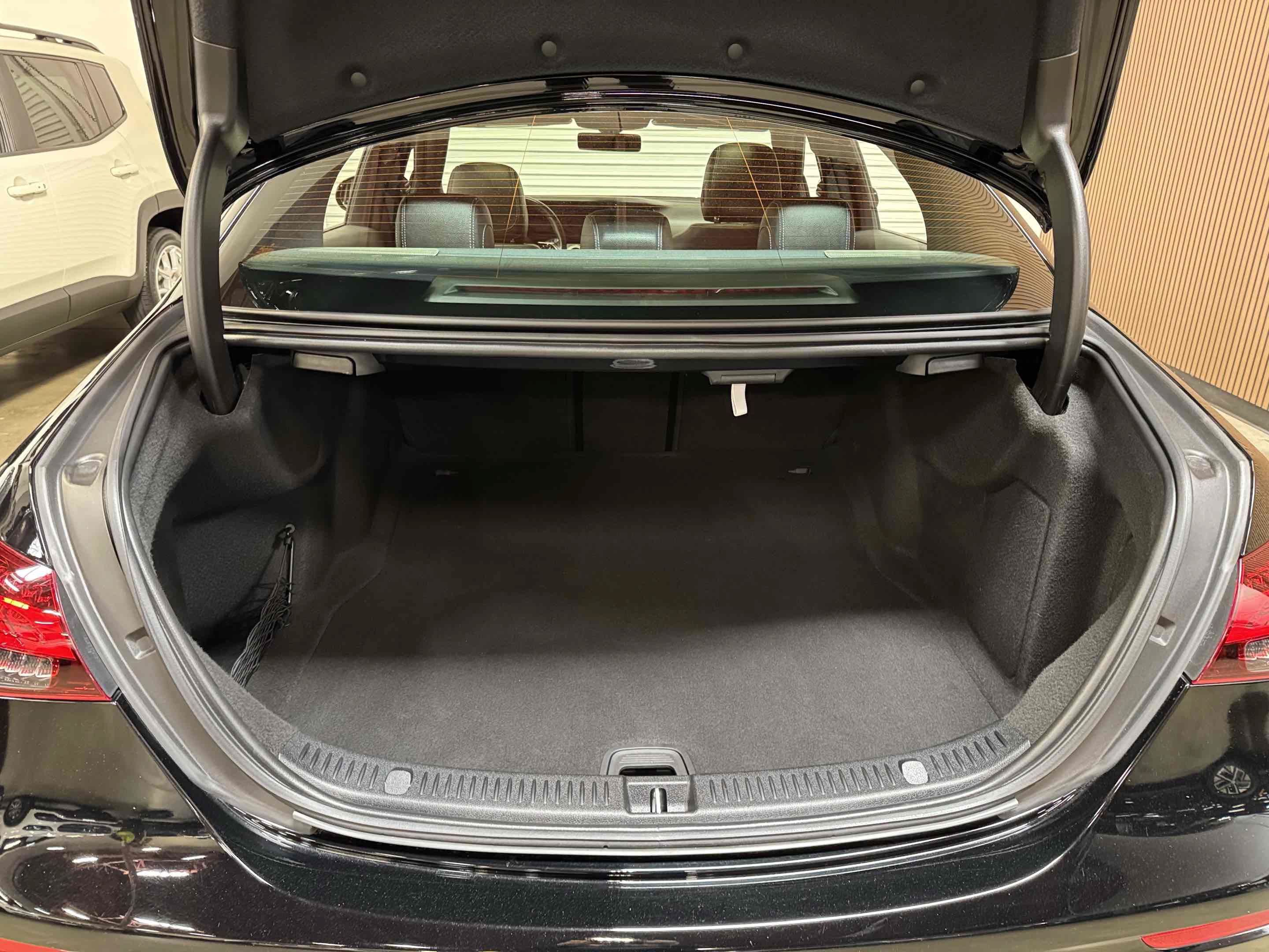 Used 2021 Mercedes-Benz E 350 Sedan image 85