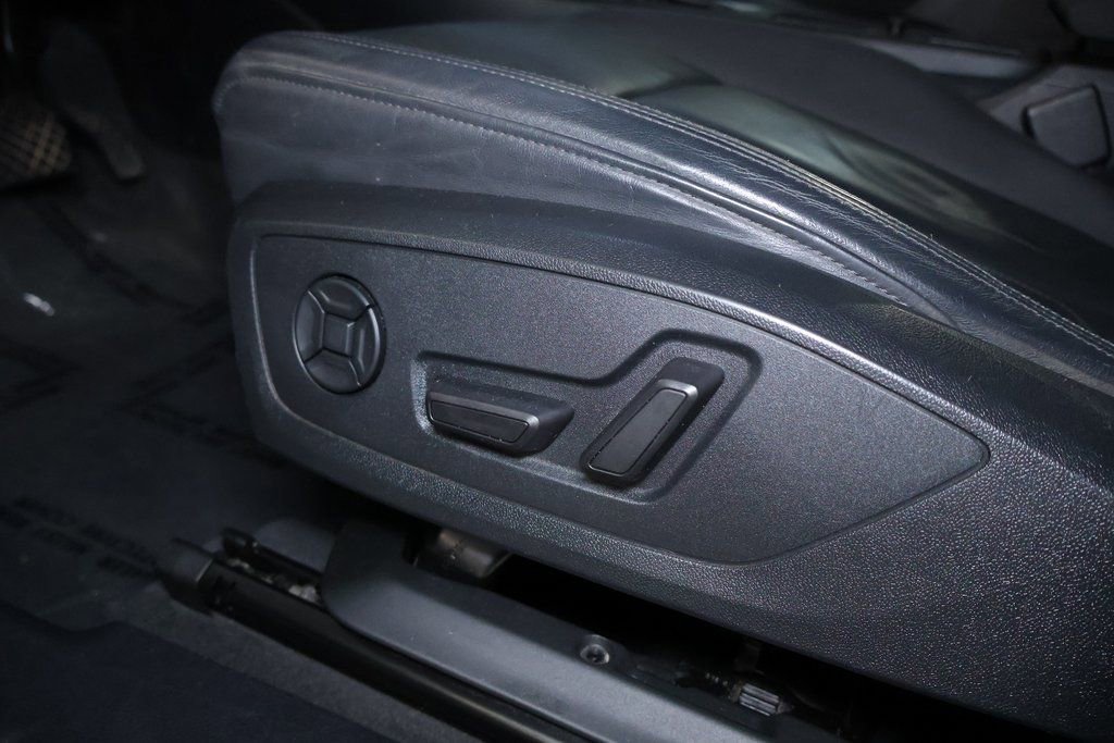 Used 2020 Audi Q3 2.0T Premium w/ Convenience Package image 16