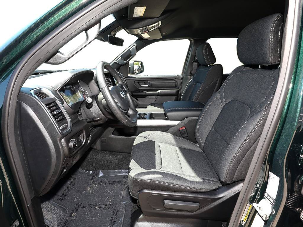 New 2026 RAM 1500 Express AWD/4WD image 13