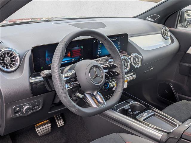 New 2026 Mercedes-Benz GLA 35 AMG 4MATIC image 3