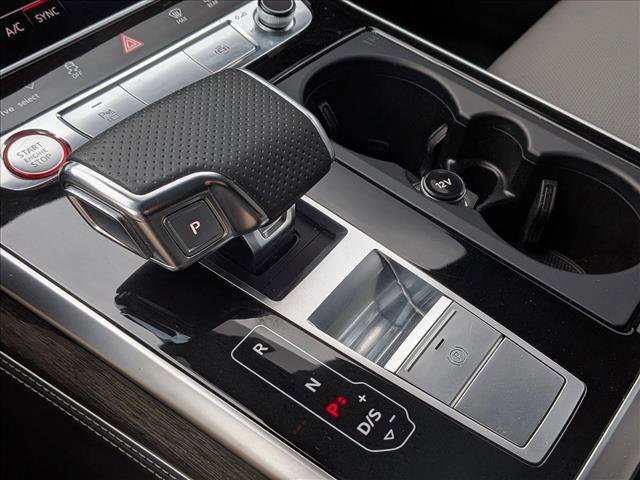 Used 2020 Audi SQ7 Prestige w/ Prestige Package AWD/4WD image 9