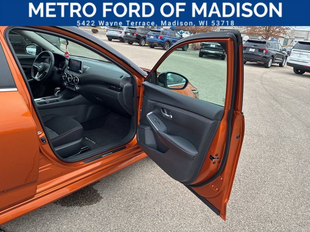 Used 2024 Nissan Sentra SR image 40