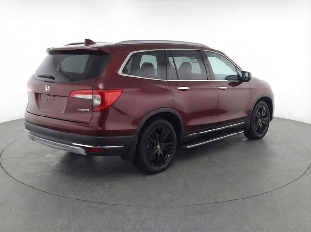 Used 2022 Honda Pilot Touring image 5