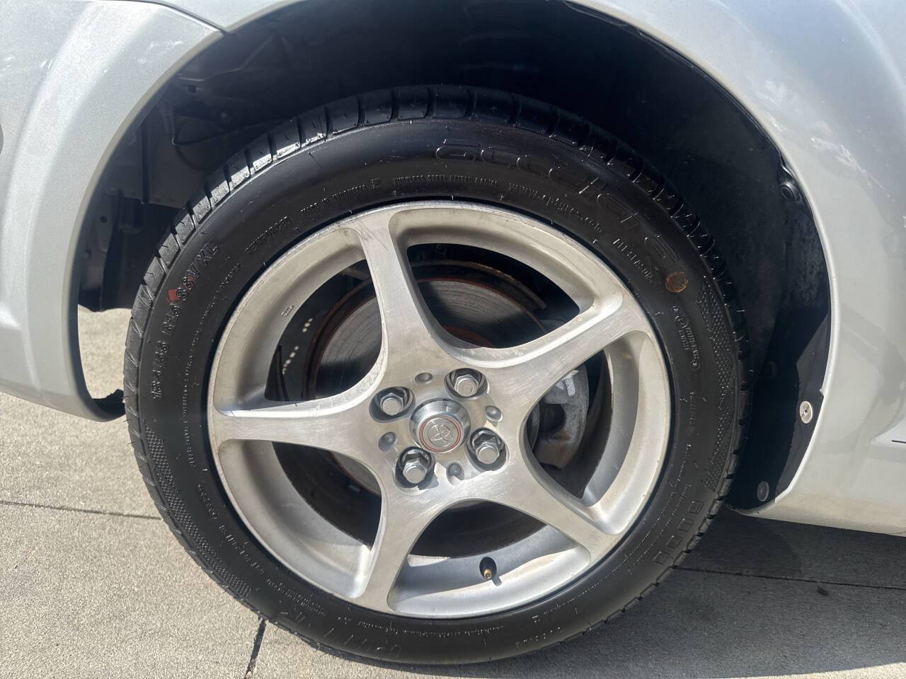 Used 2003 Toyota MR2 image 17