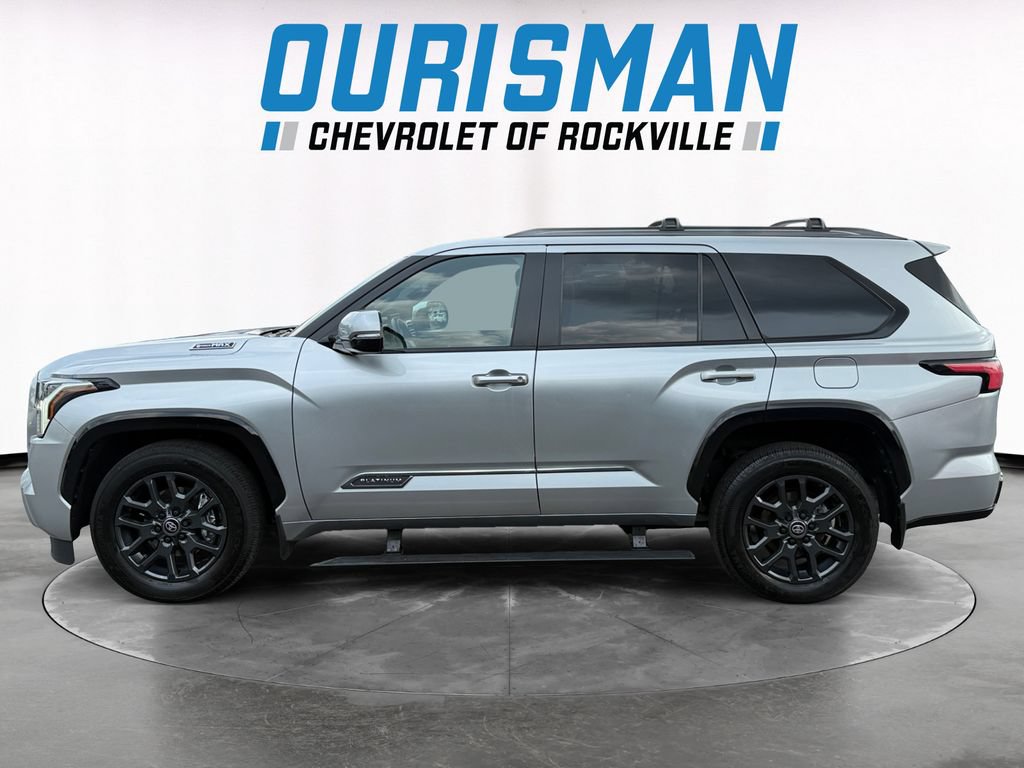 Used 2025 Toyota Sequoia Platinum AWD/4WD image 3