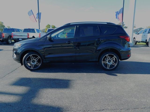 Used 2019 Ford Escape SEL image 5