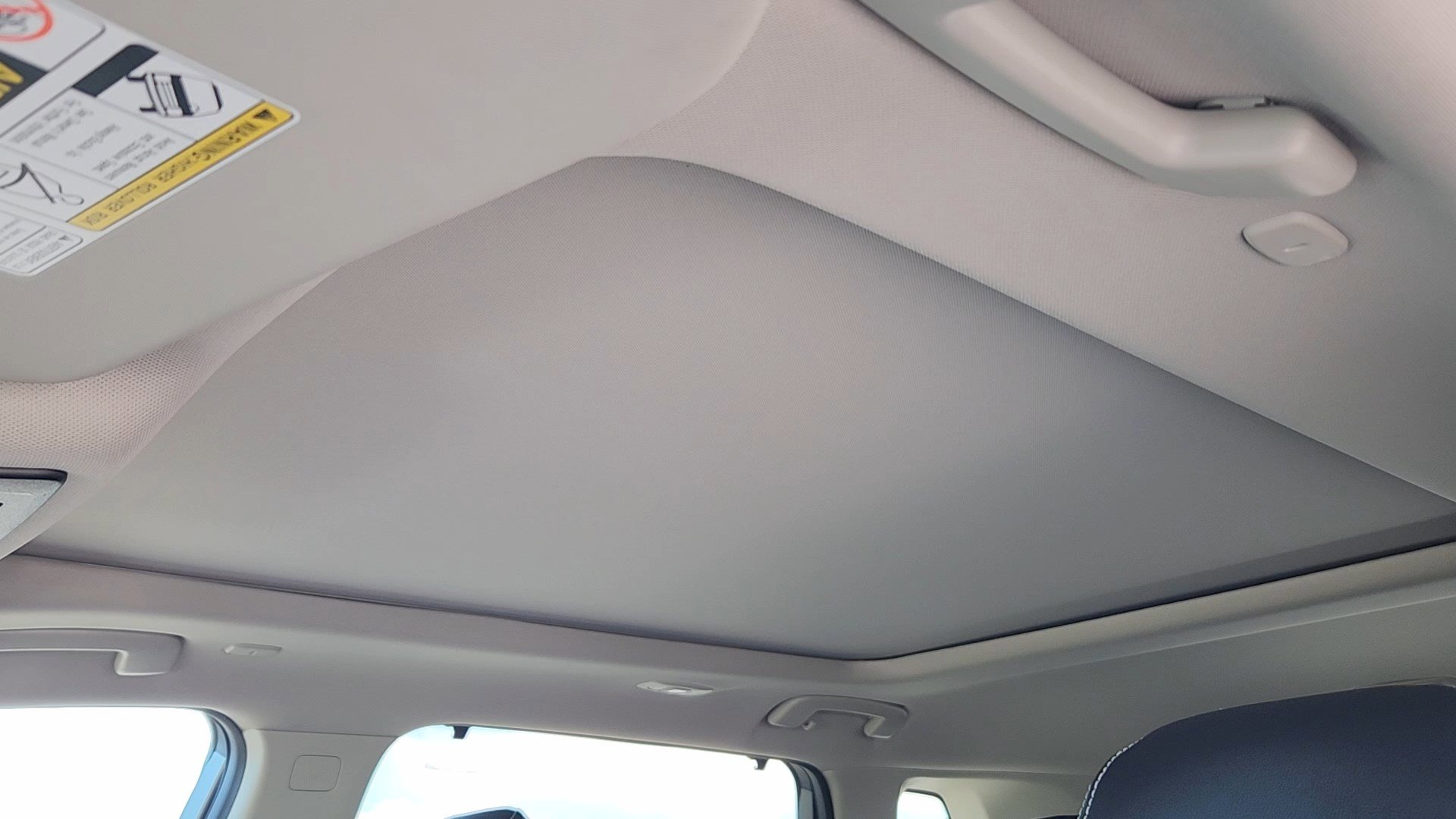 Used 2023 Nissan Rogue SL w/ SL Premium Package image 11