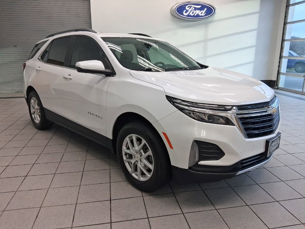 Used 2022 Chevrolet Equinox LT image 1