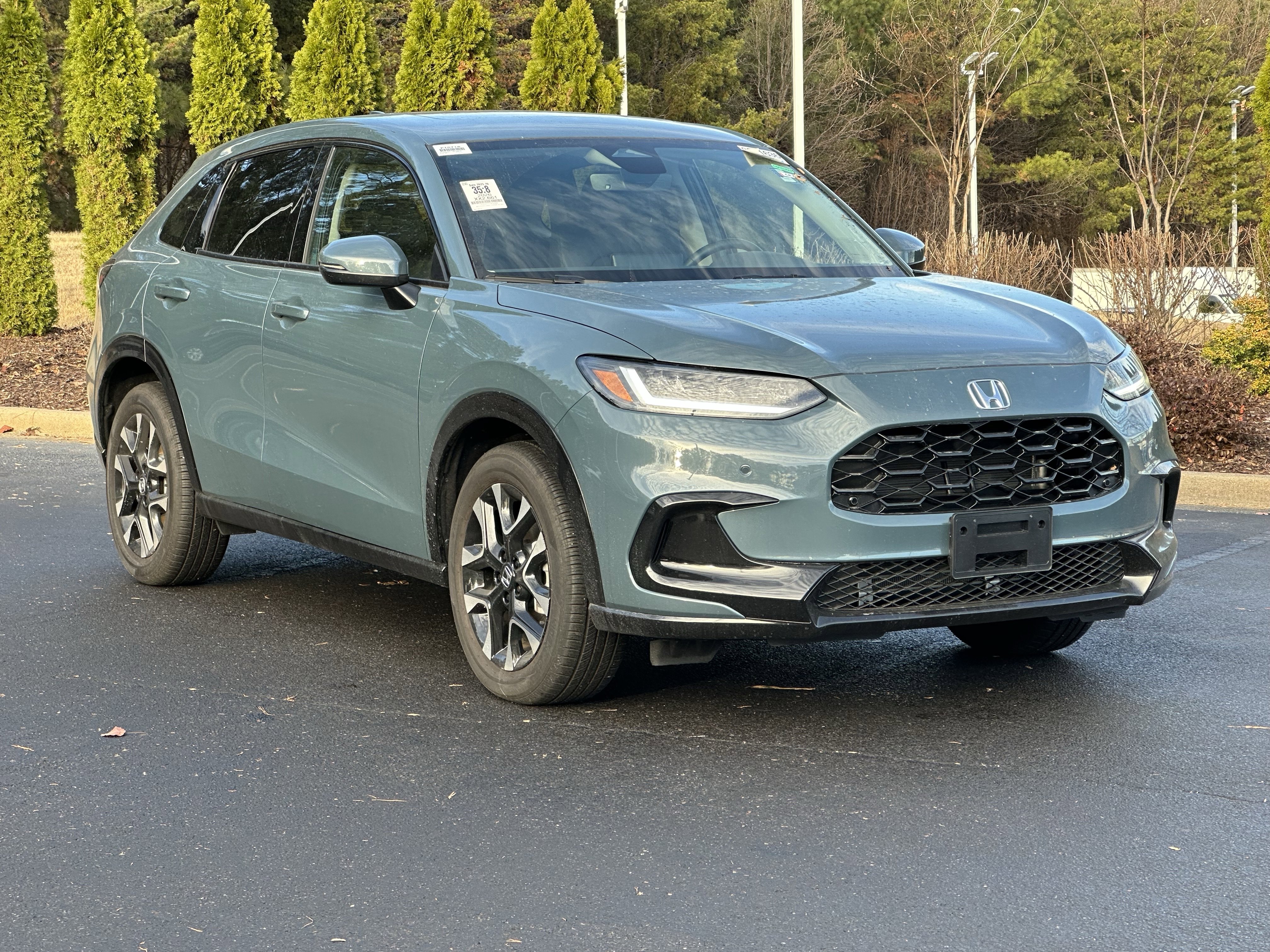 Used 2026 Honda HR-V EX-L image 2