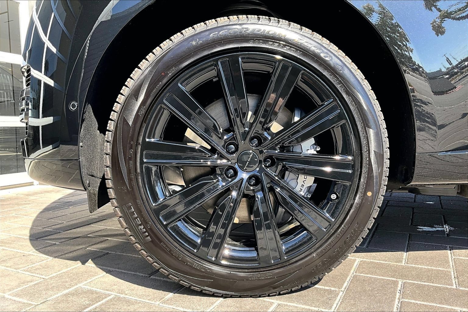 New 2026 Land Rover Range Rover SE AWD/4WD image 12