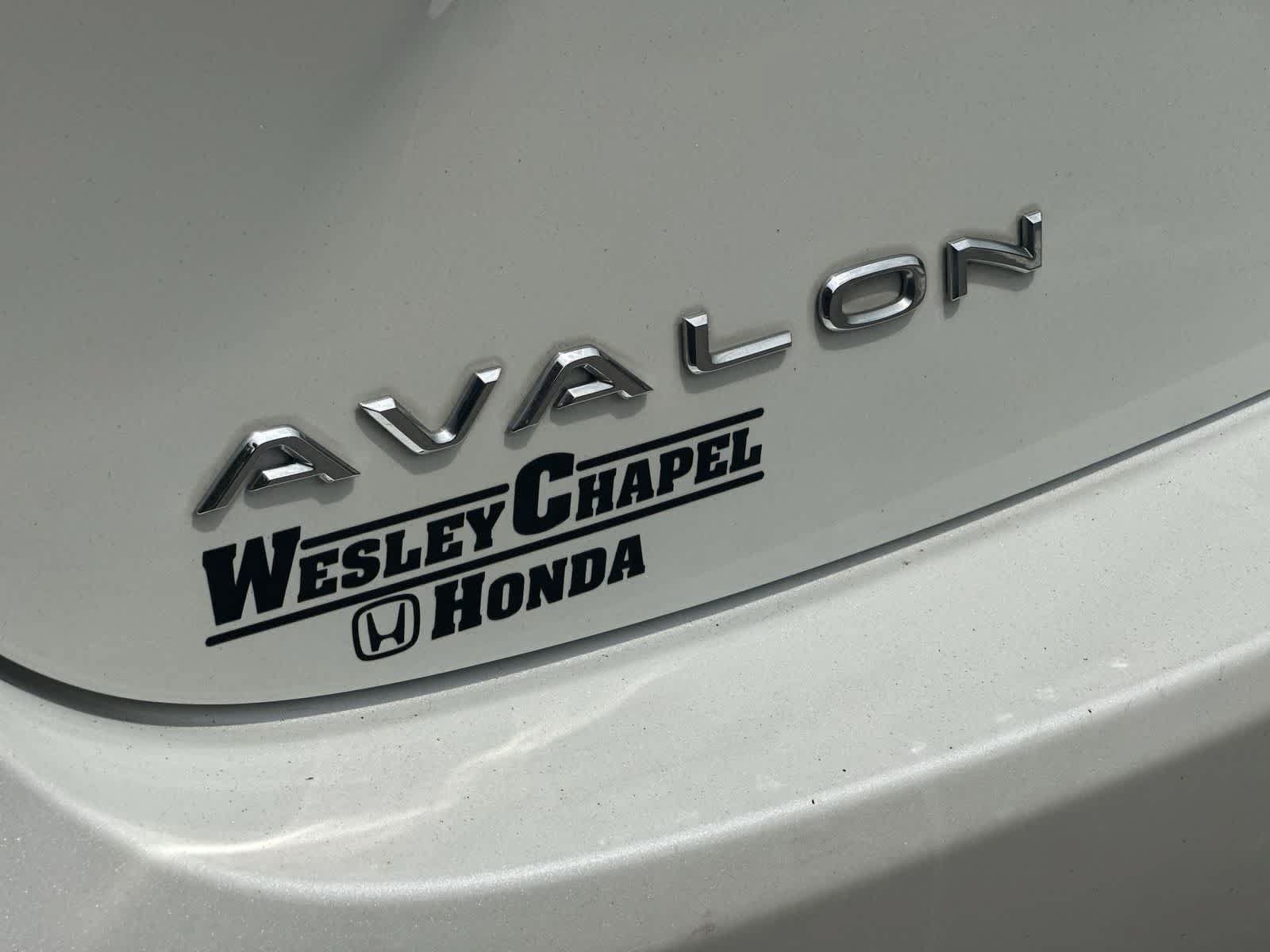 Used 2016 Toyota Avalon XLE FWD image 11