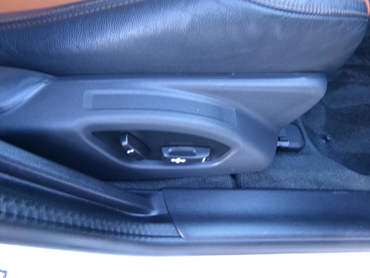 Used 2018 Volvo V60 T5 Cross Country w/ Convenience Package image 41