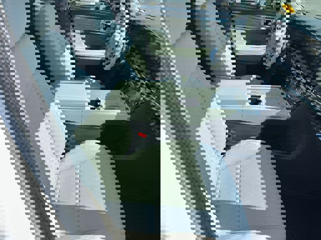 New 2026 Hyundai Santa Fe Limited image 18