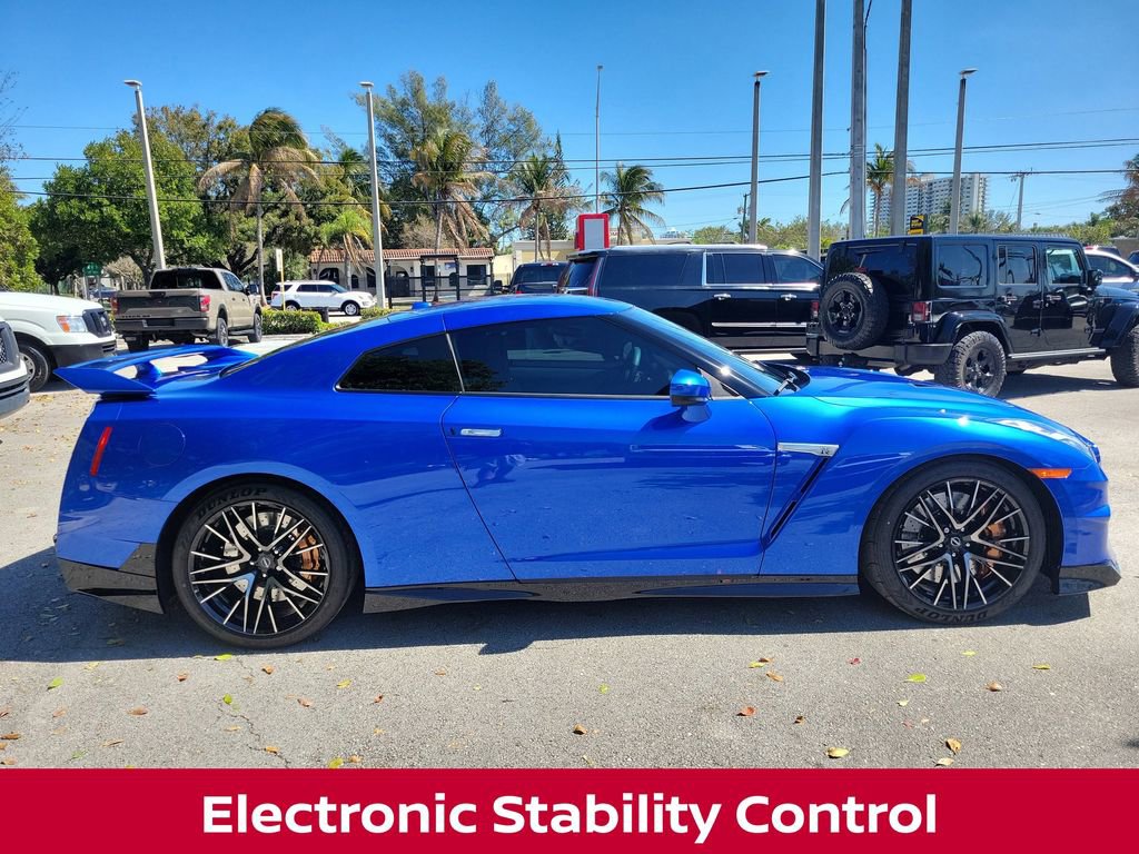 Used 2024 Nissan GT-R Premium w/ Floor Mat Package image 9
