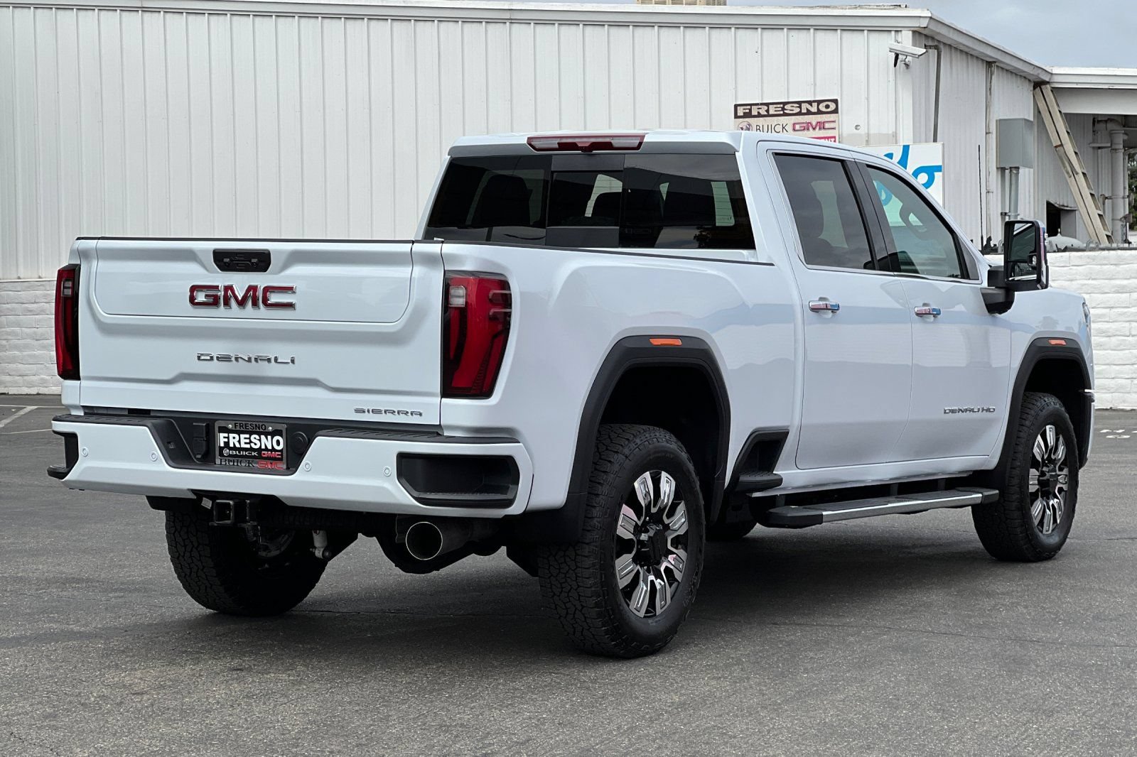 New 2026 GMC Sierra 2500 Denali AWD/4WD image 4