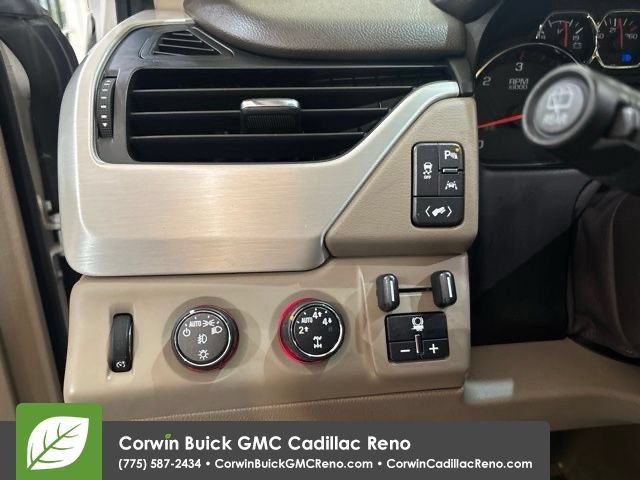 Certified 2016 GMC Yukon SLT w/ Open Road Package AWD/4WD image 12