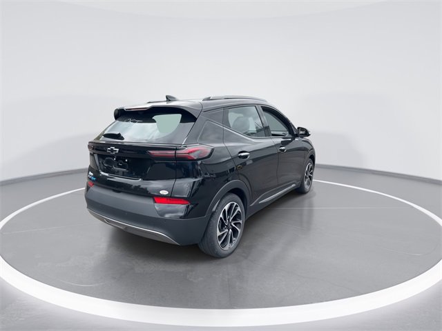 Used 2022 Chevrolet Bolt EUV Premier w/ Sun & Sound Package image 8