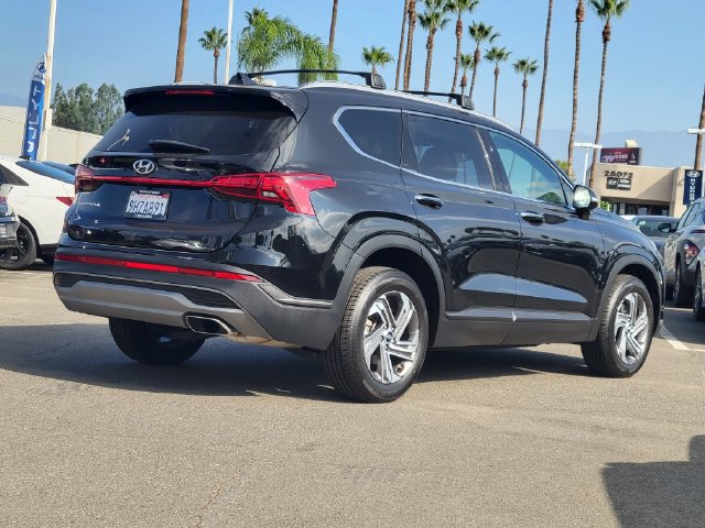 Used 2023 Hyundai Santa Fe SEL FWD image 4