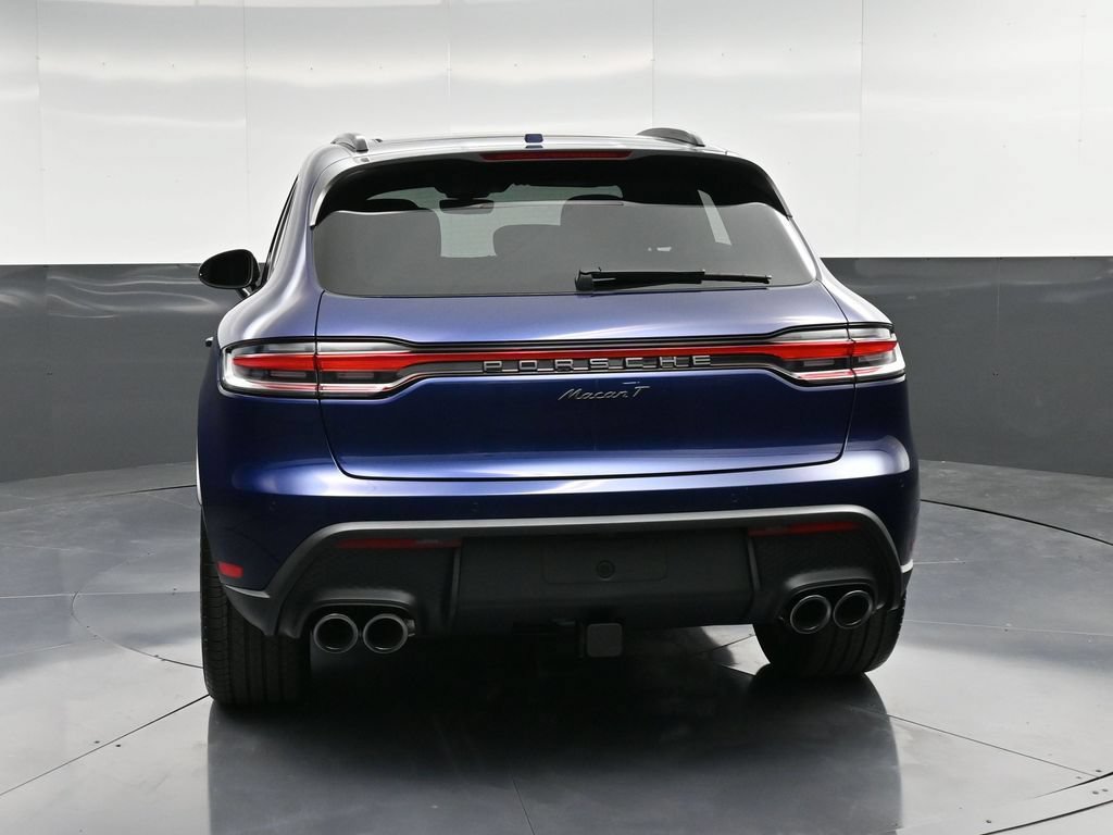 Certified 2026 Porsche Macan AWD/4WD image 7