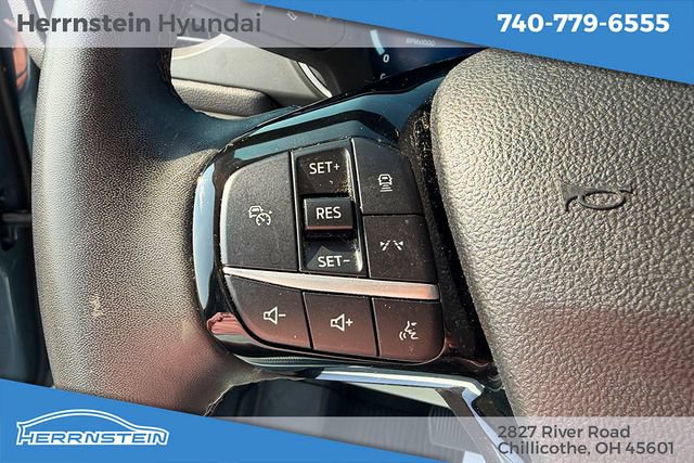 Used 2023 Ford Escape Platinum w/ Premium Technology Package AWD/4WD image 23