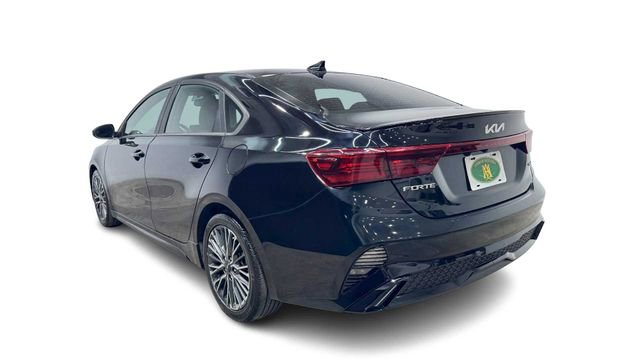 Used 2024 Kia Forte LXS FWD image 4