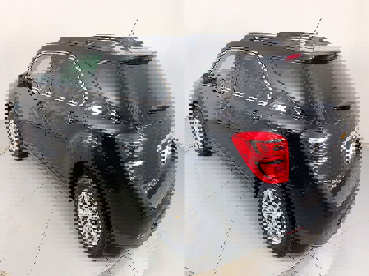 Used 2017 Chevrolet Equinox LT w/ Convenience Package image 13