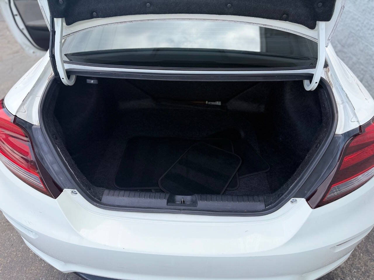 Used 2014 Honda Civic LX image 12