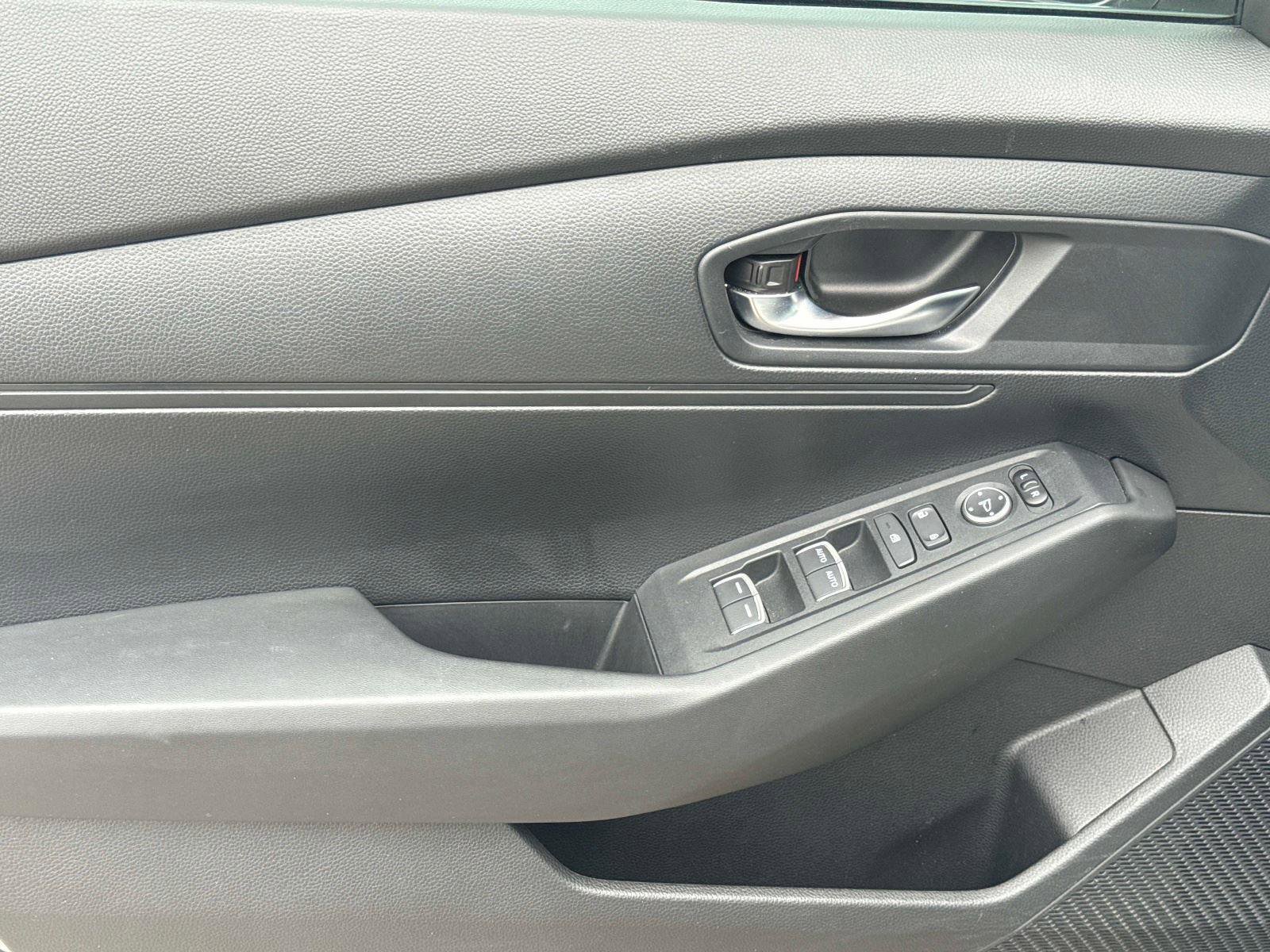 Certified 2023 Honda Accord LX image 16