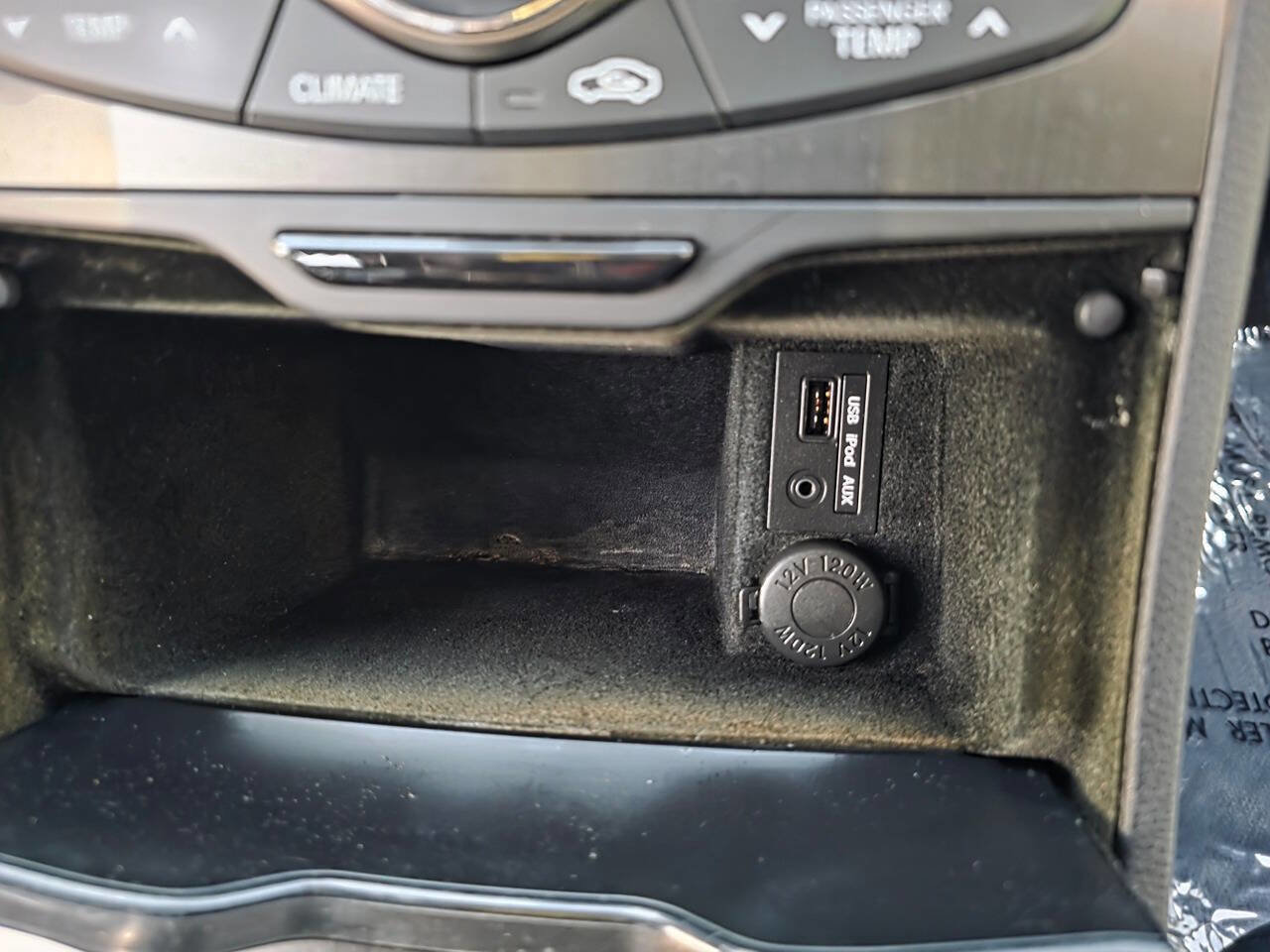 Used 2012 Hyundai Azera image 36