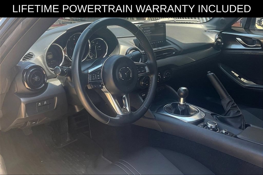 Used 2021 MAZDA MX-5 Miata RF Club RWD image 12